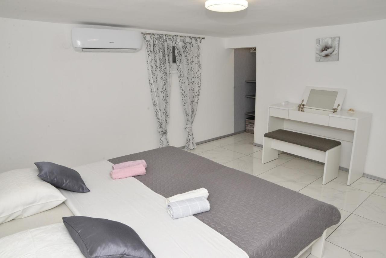 Apartman Olive 2 Zadar Eksteriør billede