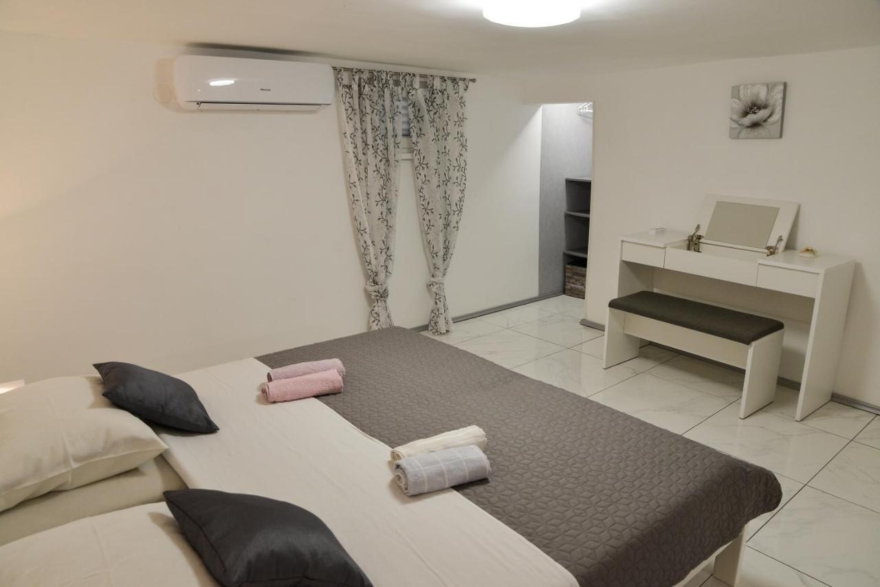 Apartman Olive 2 Zadar Eksteriør billede
